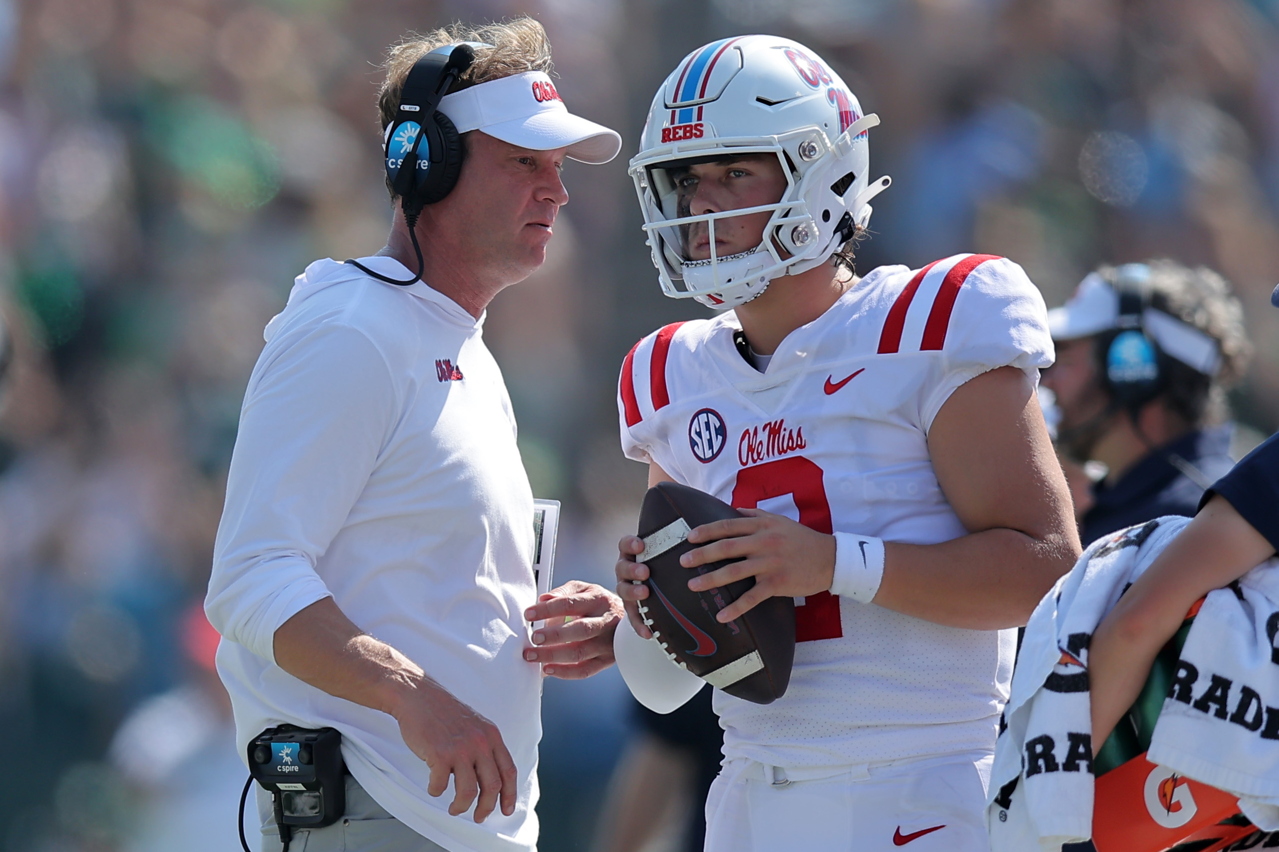 <p zoompage-fontsize="15" style="">Ole Miss v Tulane
