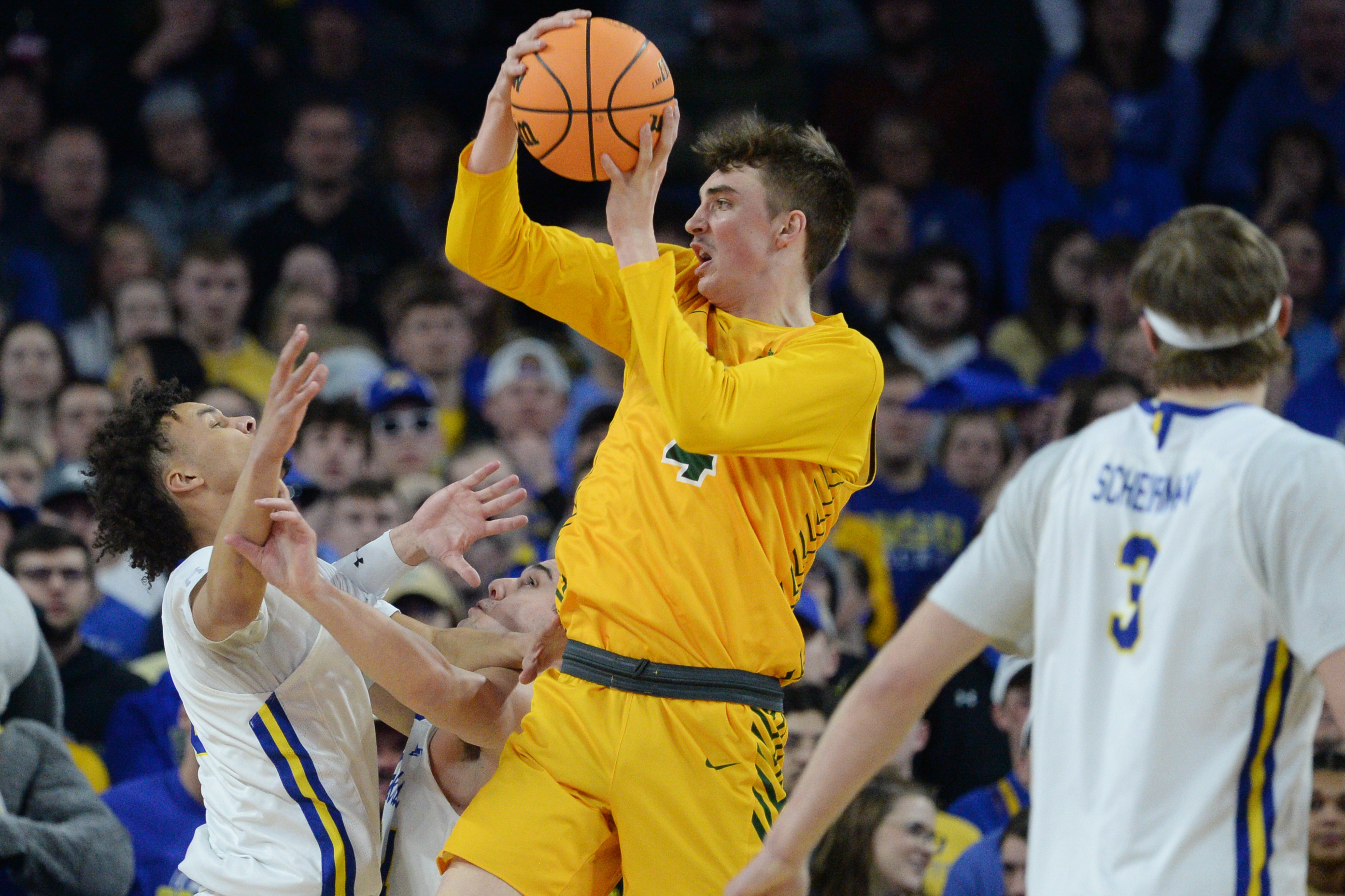 NCAA Basketball: Summit Conference Tournament-North Dakota State vs South Dakota State